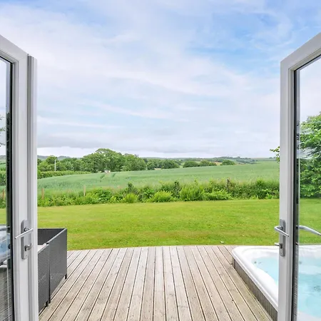 1 Horizon View *