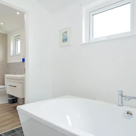 1 Horizon View Liskeard